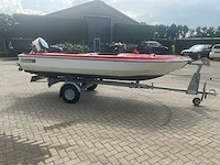 Speedboot met trailer 40 pk yamaha - afbeelding 17 van  22