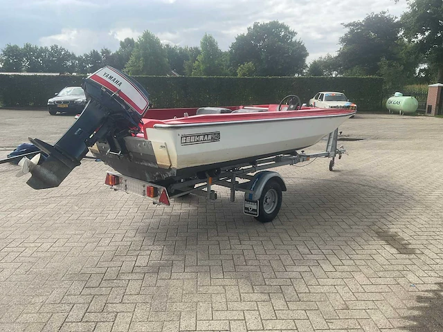 Speedboot met trailer 40 pk yamaha - afbeelding 18 van  22