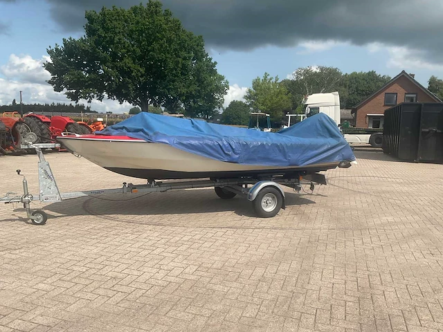 Speedboot met trailer 40 pk yamaha - afbeelding 21 van  22