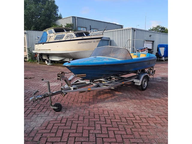 Speedboot met trailer en buitenboordmotor, vega, 405, blauw - afbeelding 1 van  28