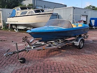 Speedboot met trailer en buitenboordmotor, vega, 405, blauw - afbeelding 1 van  28