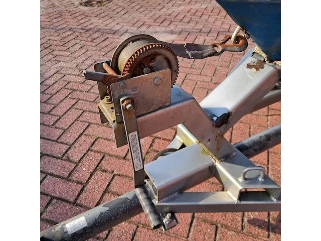 Speedboot met trailer en buitenboordmotor, vega, 405, blauw - afbeelding 17 van  28