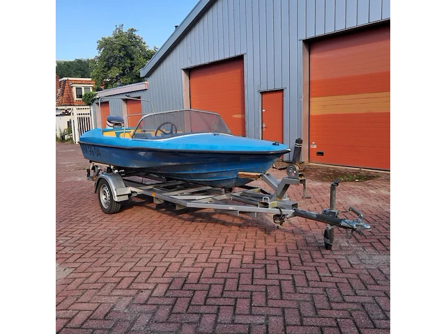 Speedboot met trailer en buitenboordmotor, vega, 405, blauw - afbeelding 25 van  28