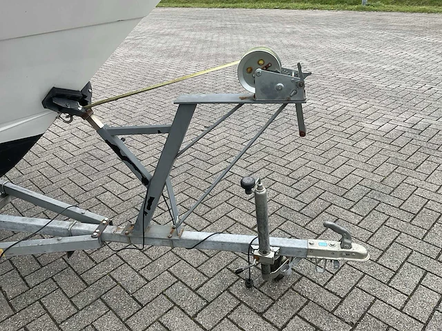 Speedboot met trailer - afbeelding 2 van  10