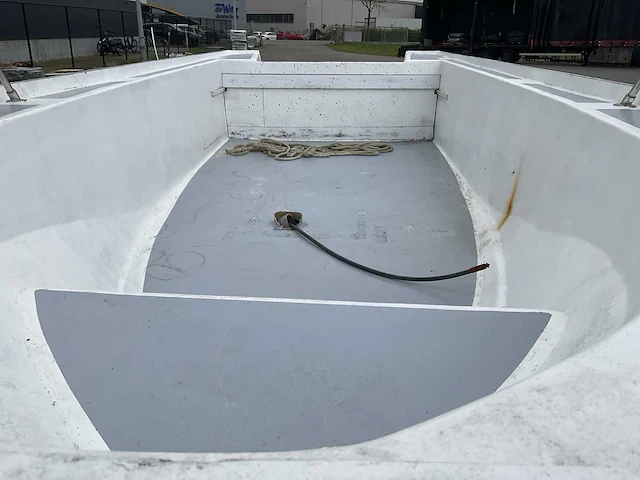 Speedboot met trailer - afbeelding 9 van  10