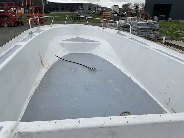 Speedboot met trailer - afbeelding 10 van  10