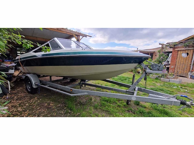Speedboot met trailer - afbeelding 3 van  8