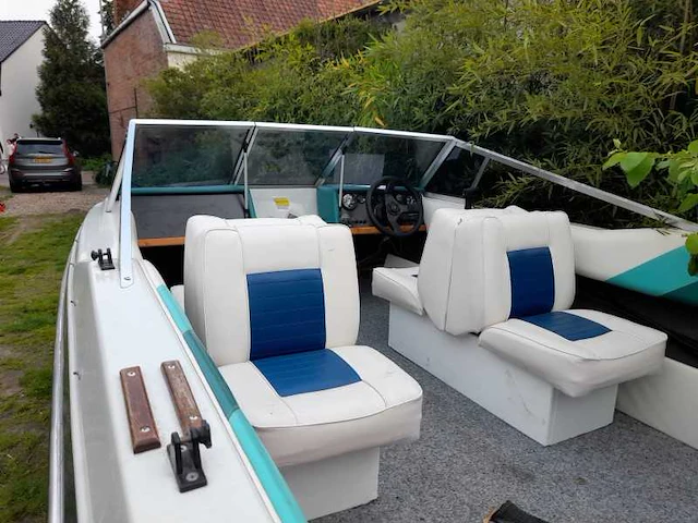 Speedboot met trailer - afbeelding 4 van  8