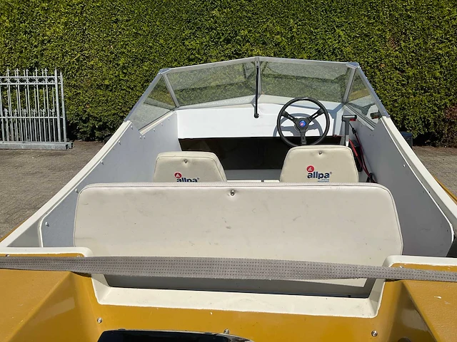 Speedboot op trailer - afbeelding 18 van  21