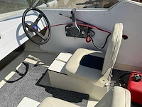 Speedboot op trailer - afbeelding 20 van  21