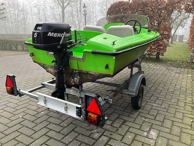 Speedboot + trailer - afbeelding 7 van  28