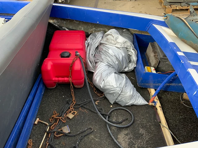 Speedboot - afbeelding 5 van  28