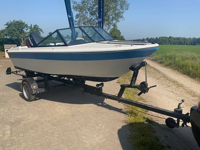 Speedboot - afbeelding 1 van  15