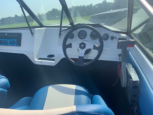 Speedboot - afbeelding 15 van  15