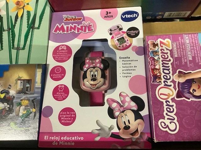 Speelgoed - o.a lego, dysney junior en marvel - afbeelding 2 van  8