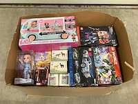 Speelgoed - o.a lego, lol en jakks - afbeelding 1 van  11