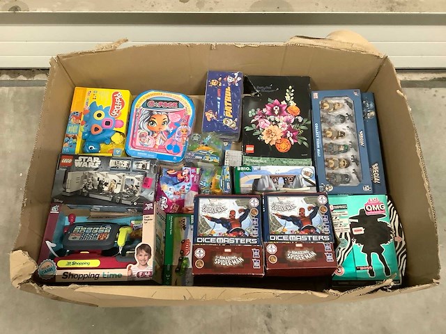 Speelgoed - o.a lego, lol en my little pony - afbeelding 1 van  10