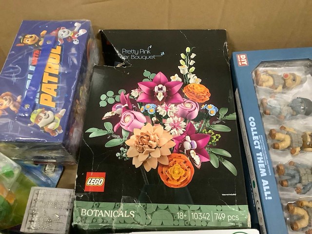 Speelgoed - o.a lego, lol en my little pony - afbeelding 3 van  10