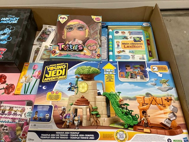 Speelgoed - o.a lego, lol en pokemon - afbeelding 5 van  8