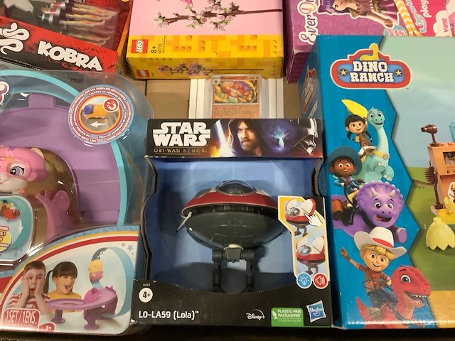 Speelgoed - o.a lego, star wars en dysney junior - afbeelding 2 van  8