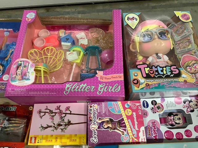 Speelgoed - o.a lego, star wars en dysney junior - afbeelding 6 van  8