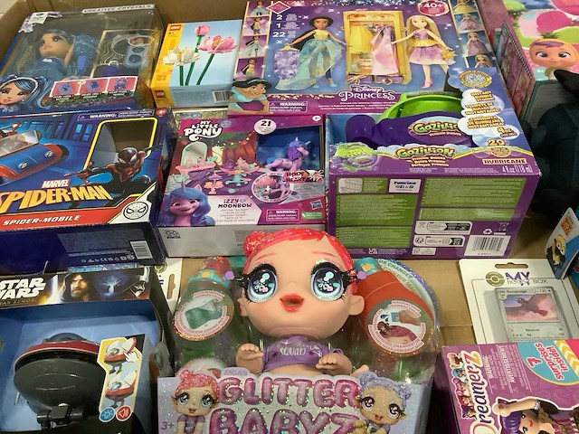 Speelgoed - o.a lego, star wars en marvel - afbeelding 6 van  8