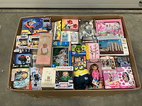 Speelgoed met o.a lego, playmobiel en vtech - 157 stuks - afbeelding 1 van  10