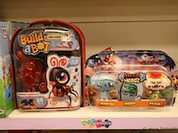Speelgoed o.a. build a bot - afbeelding 4 van  4