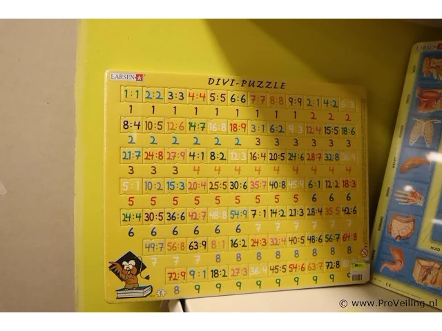 Speelgoed o.a. puzzle button board - afbeelding 6 van  7