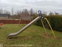 Speeltoestel nijha, glijbaan