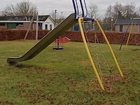 Speeltoestel nijha, glijbaan - afbeelding 3 van  10
