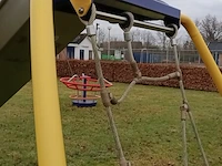 Speeltoestel nijha, glijbaan - afbeelding 8 van  10