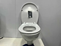 Sphinx - toilet