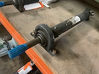 Spicer propeller shaft - afbeelding 1 van  2