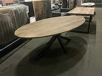 Spider ovaal eetkamertafel - afbeelding 1 van  5