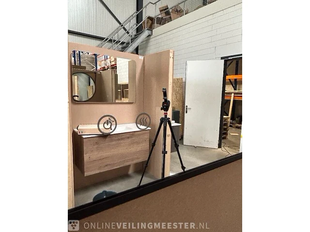 Spiegel 100 met indirecte led verlichting hr badmeubelen, spiegel, zwart - afbeelding 3 van  3