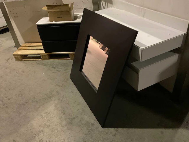 Spiegel antic black mate ca 100x100x5 cm - afbeelding 7 van  8
