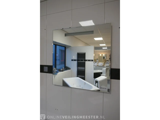 Spiegel villeroy & boch - afbeelding 1 van  3