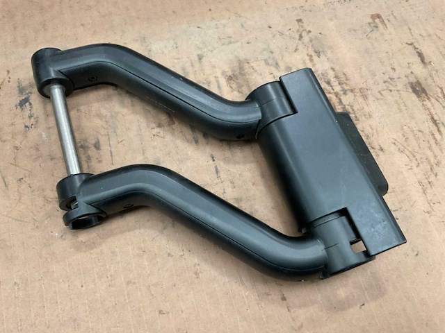 Spiegelarm voor volvo rechts - afbeelding 3 van  4