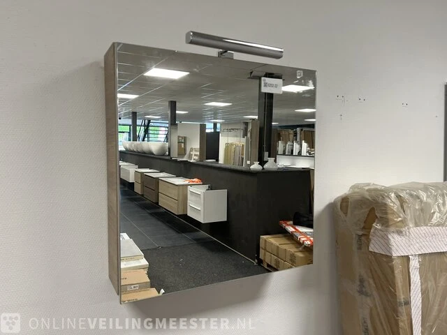 Spiegelkast incl verlichting hr, zilver eiken - afbeelding 1 van  6