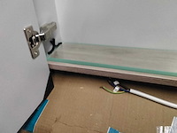 Spiegelkast met led verlichting - afbeelding 4 van  6