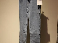 Spijkerbroek hommage, maat 28. winkelprijs € 99,99 - afbeelding 2 van  3