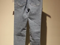 Spijkerbroek hommage, maat 28. winkelprijs € 99,99 - afbeelding 3 van  3
