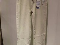 Spijkerbroek hommage, maat 30. winkelprijs € 99,99 - afbeelding 2 van  2