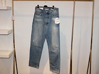 Spijkerbroek lois, maat 29. winkelprijs € 169,95 - afbeelding 1 van  3