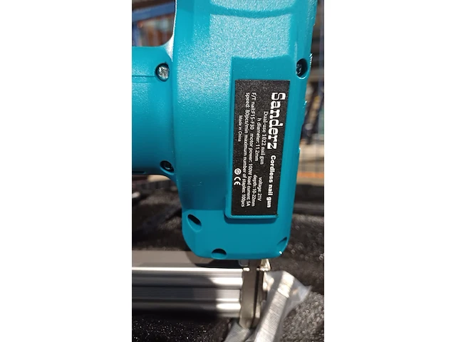 Spijkermachine, sanderz, blauw, 2025 - afbeelding 4 van  5