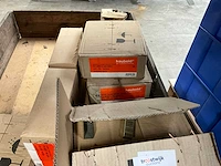 Spijkers, nagels & nieten - afbeelding 3 van  4