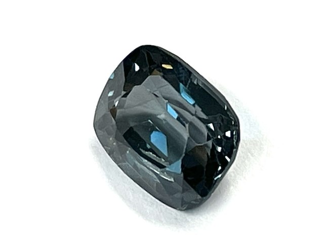 Spinel - 1.50 carat echte burma spinel (gecertificeerd) - afbeelding 2 van  4