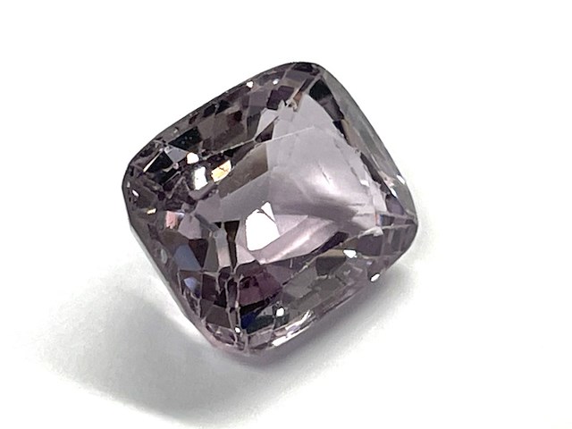 Spinel - 4.27 carat echte spinel (gecertificeerd) - afbeelding 2 van  4