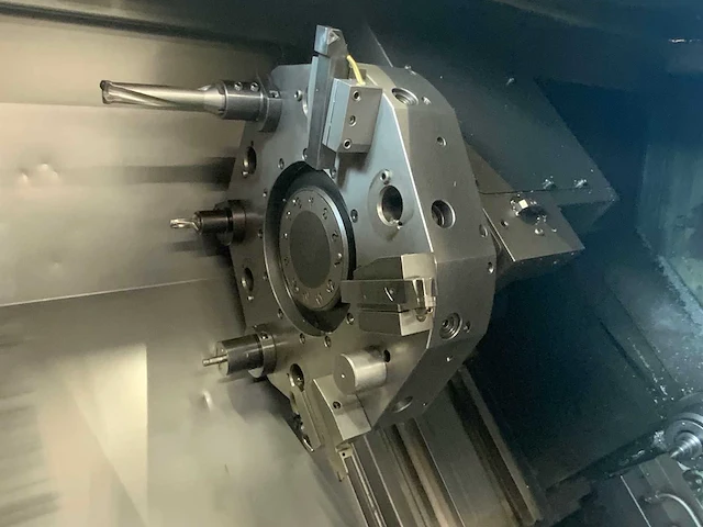 Spinner tc-82 cnc bewerkingscentrum - afbeelding 4 van  40